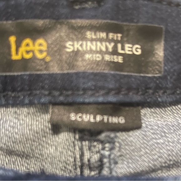 Lee 18L women’s jeans slim fit sculpting midrise skinny leg measurements in pics - Picture 2 of 11